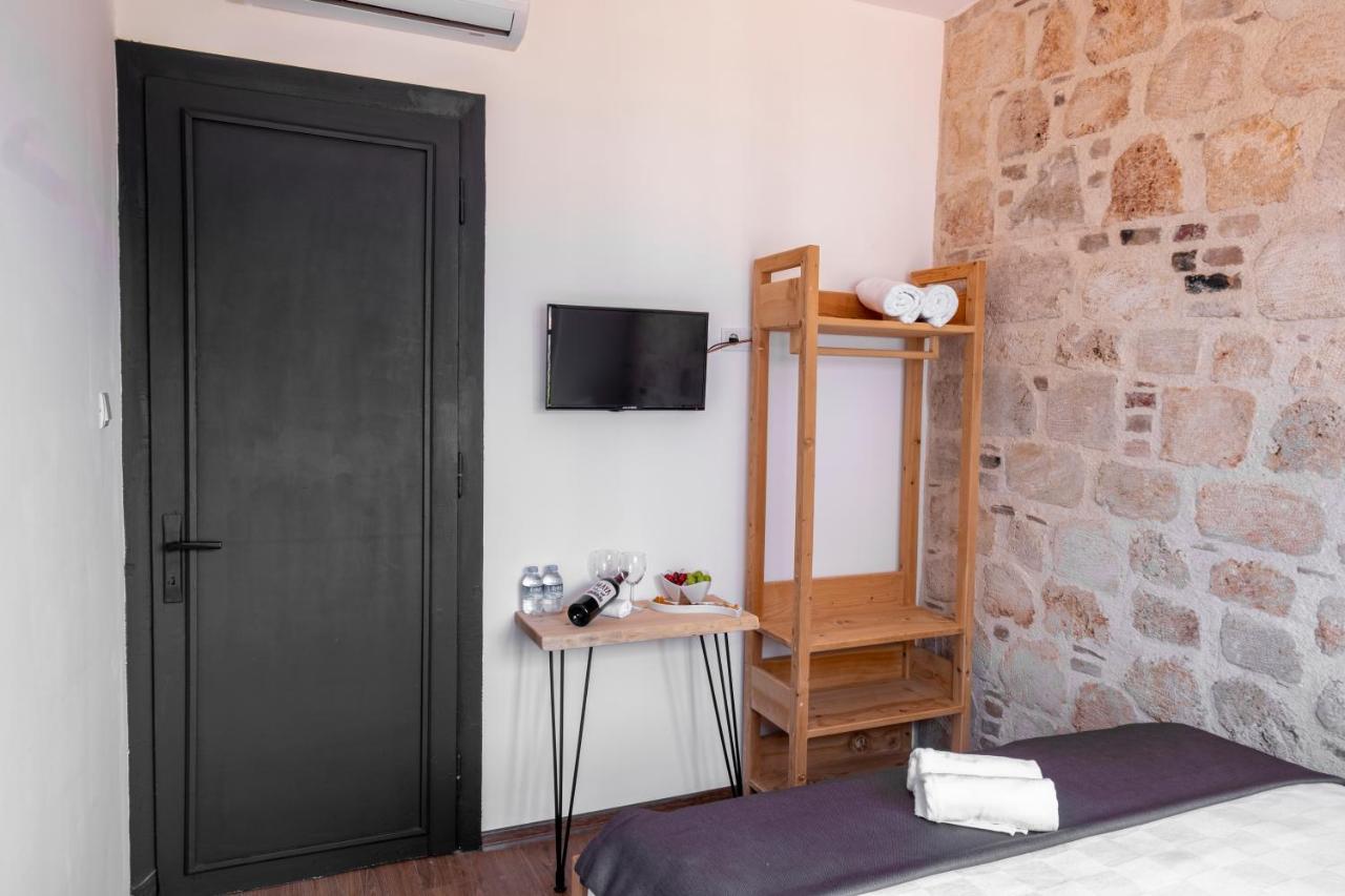 Solo Boutique Hotel Анталія Екстер'єр фото